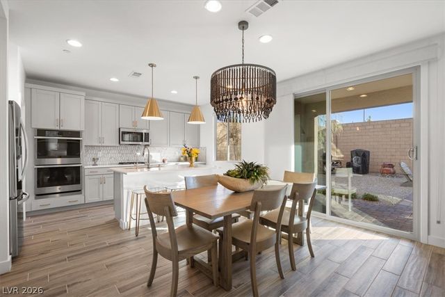 8801 Highland Skye Drive, Las Vegas, NV 89166