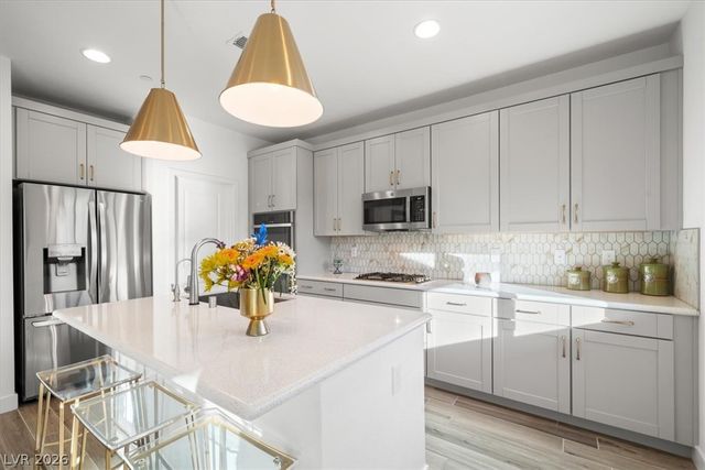 8801 Highland Skye Drive, Las Vegas, NV 89166