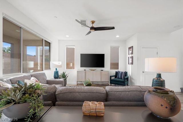 8801 Highland Skye Drive, Las Vegas, NV 89166