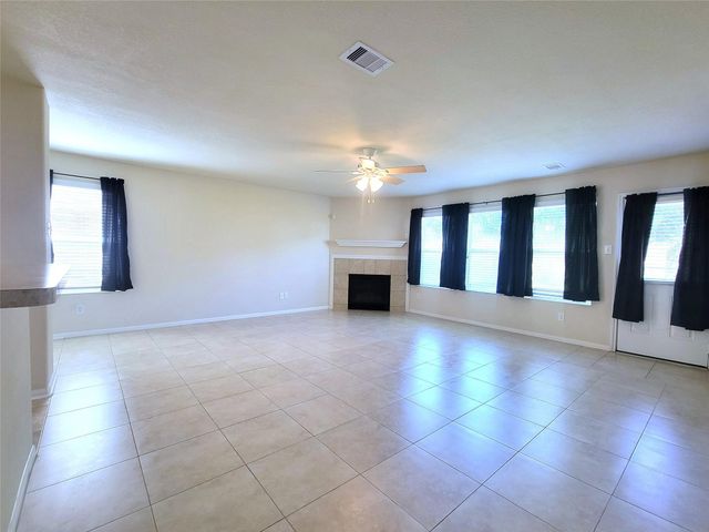 5007 Fair Oak Dale Lane, Humble, TX 77346