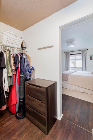 3163 17th Street S C, Fargo, ND 58103