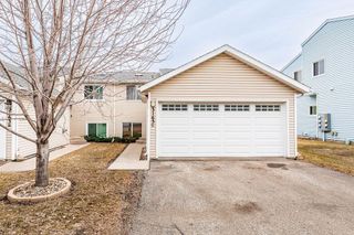3163 17th Street S C, Fargo, ND 58103