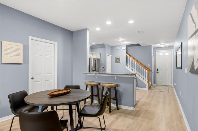 6024 PARKSIDE MEADOW DRIVE, Tampa, FL 33625