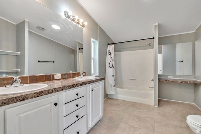 4668 S MOUNT BALDY, Taylorsville, UT 84123