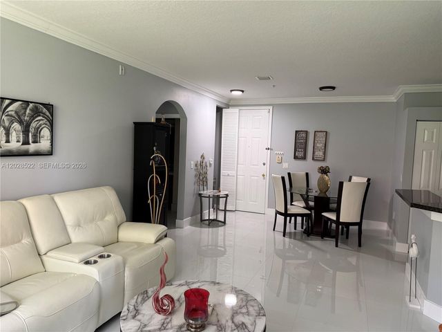 4704 SW 160th Avenue 215, Miramar, FL 33027