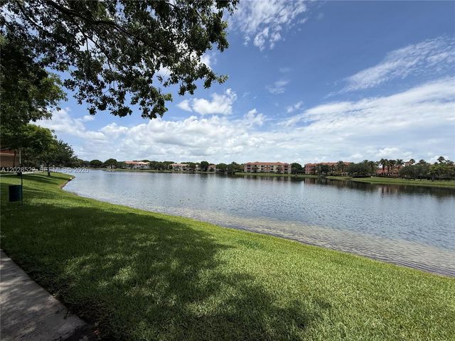 4704 SW 160th Avenue 215, Miramar, FL 33027