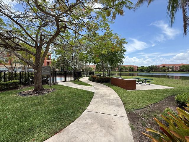 4704 SW 160th Avenue 215, Miramar, FL 33027