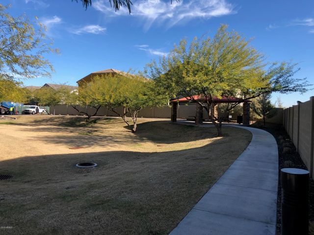 2725 E MINE CREEK Road 1114, Phoenix, AZ 85024