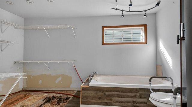 644 E Main Street, Fairchild, WI 54741