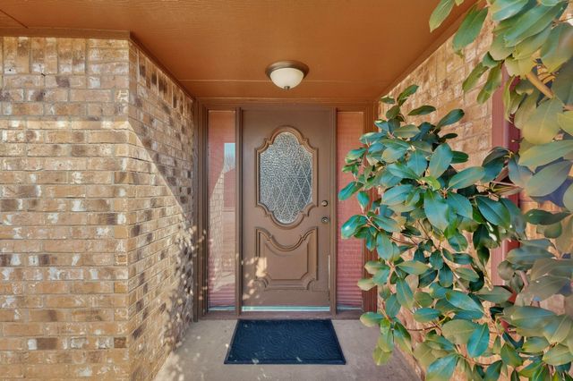 922 S Greenstone Lane, Duncanville, TX 75137