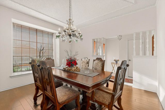 922 S Greenstone Lane, Duncanville, TX 75137