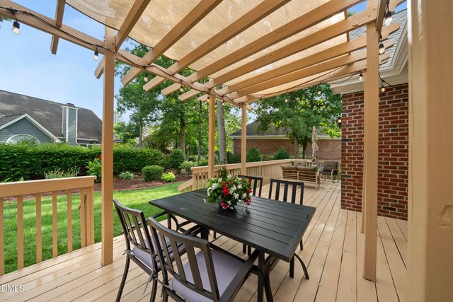 203 Lewiston Court, Cary, NC 27513