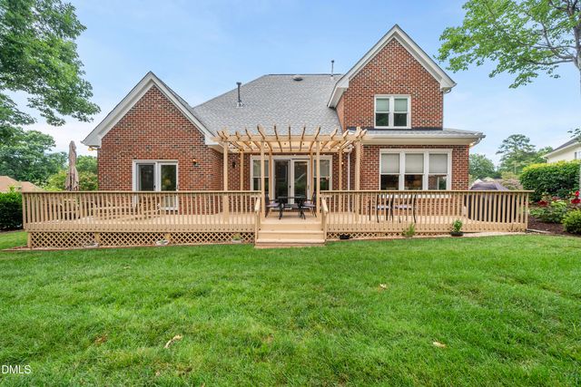203 Lewiston Court, Cary, NC 27513