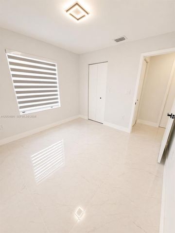22722 SW 114th Pl, Miami, FL 33170