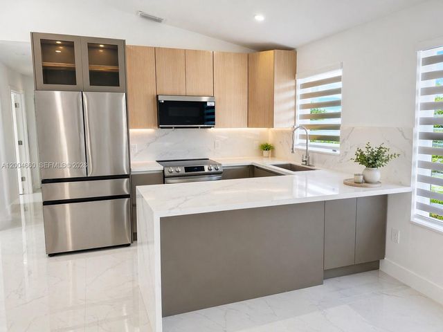 22722 SW 114th Pl, Miami, FL 33170