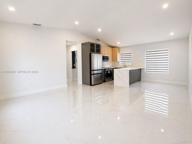 22722 SW 114th Pl, Miami, FL 33170