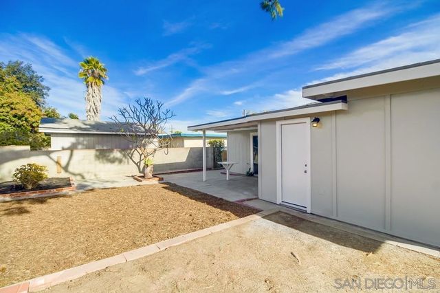 6144 Kerch ST, San Diego, CA 92115