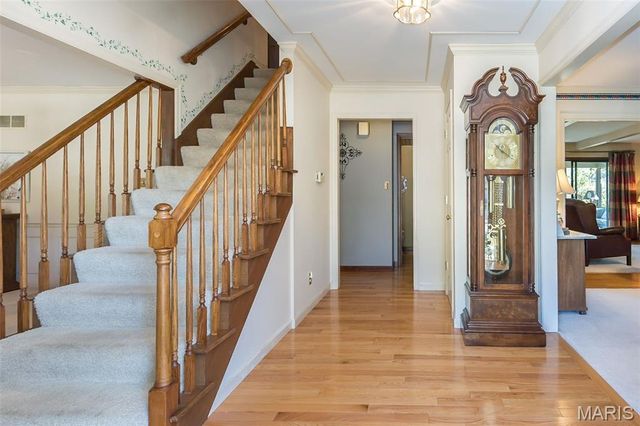 1620 Chalmers Drive, Chesterfield, MO 63017