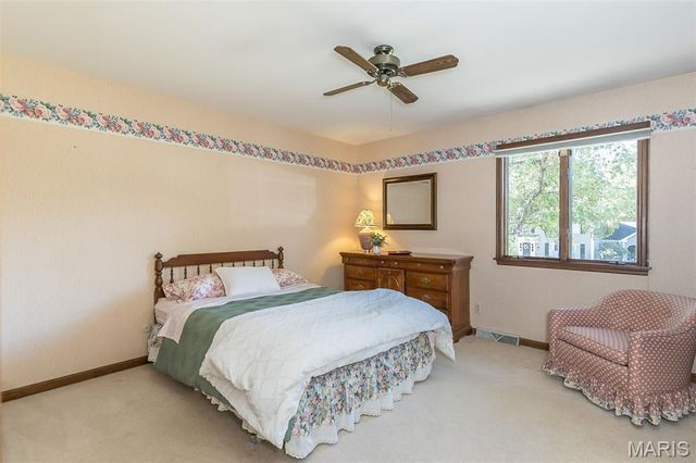 1620 Chalmers Drive, Chesterfield, MO 63017