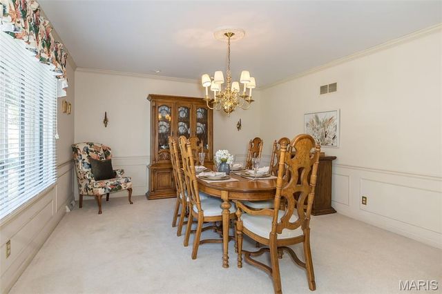 1620 Chalmers Drive, Chesterfield, MO 63017