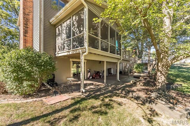 1620 Chalmers Drive, Chesterfield, MO 63017