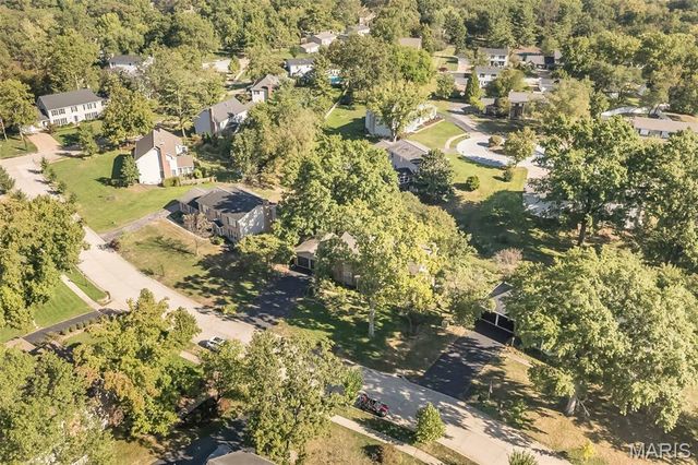 1620 Chalmers Drive, Chesterfield, MO 63017