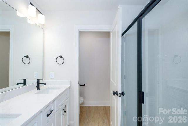 1816 E Greenbriar Road, Statesville, NC 28625