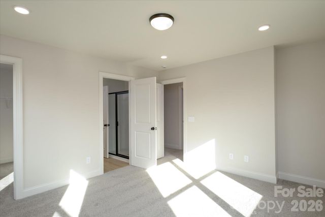 1816 E Greenbriar Road, Statesville, NC 28625