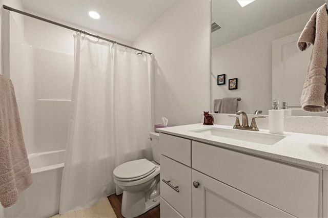 6520 Barth Road, Shawnee, KS 66226