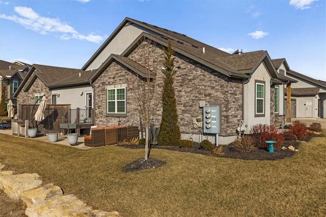 6520 Barth Road, Shawnee, KS 66226