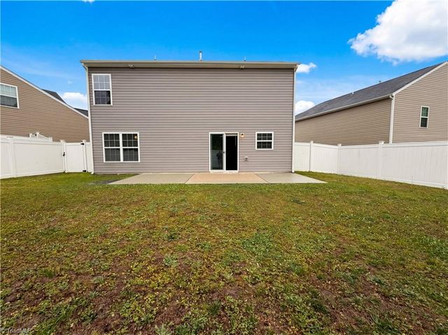 3462 Pridgen Ridge Drive, Winston-salem, NC 27127