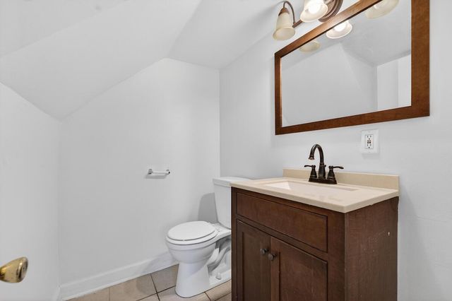 2010 16th STREET, Racine, WI 53403