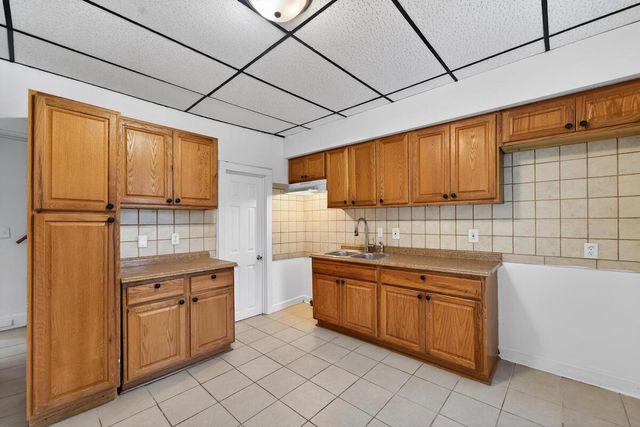 2010 16th STREET, Racine, WI 53403