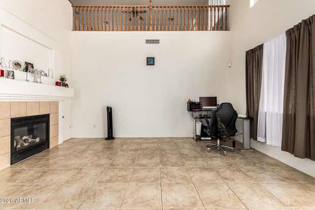 8788 W AUGUSTA Avenue, Glendale, AZ 85305