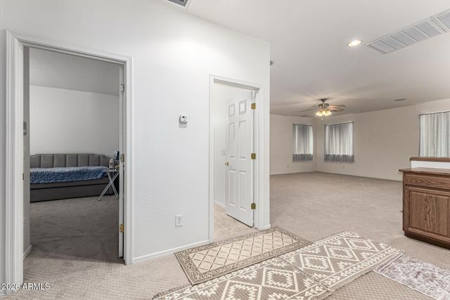 8788 W AUGUSTA Avenue, Glendale, AZ 85305