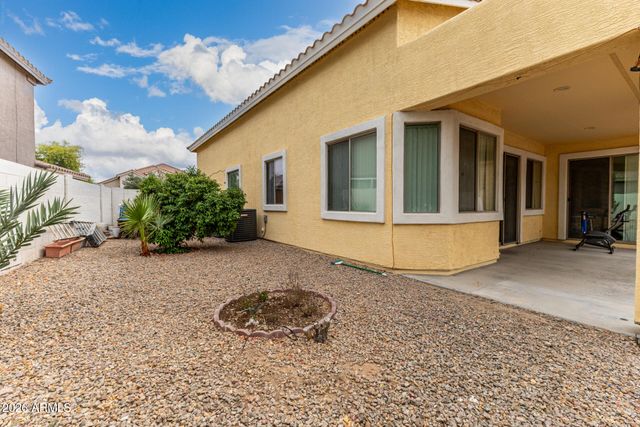 8788 W AUGUSTA Avenue, Glendale, AZ 85305