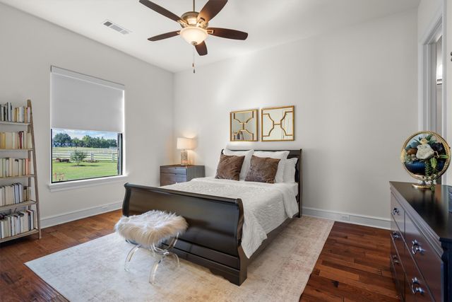 1248 Saddlebrook Way, Bartonville, TX 76226
