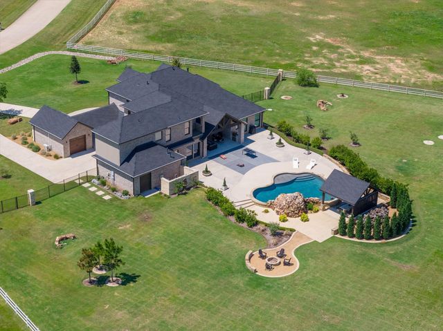 1248 Saddlebrook Way, Bartonville, TX 76226