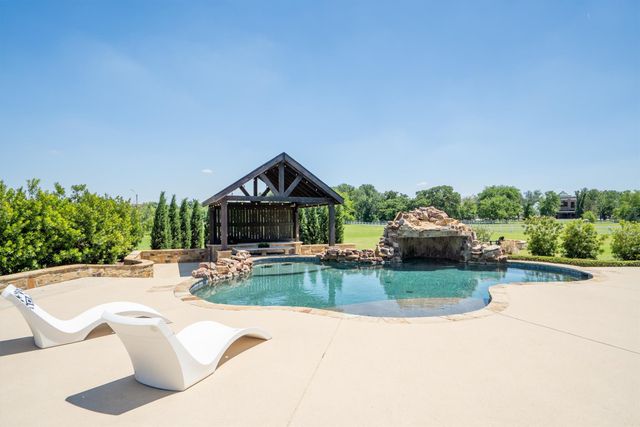 1248 Saddlebrook Way, Bartonville, TX 76226