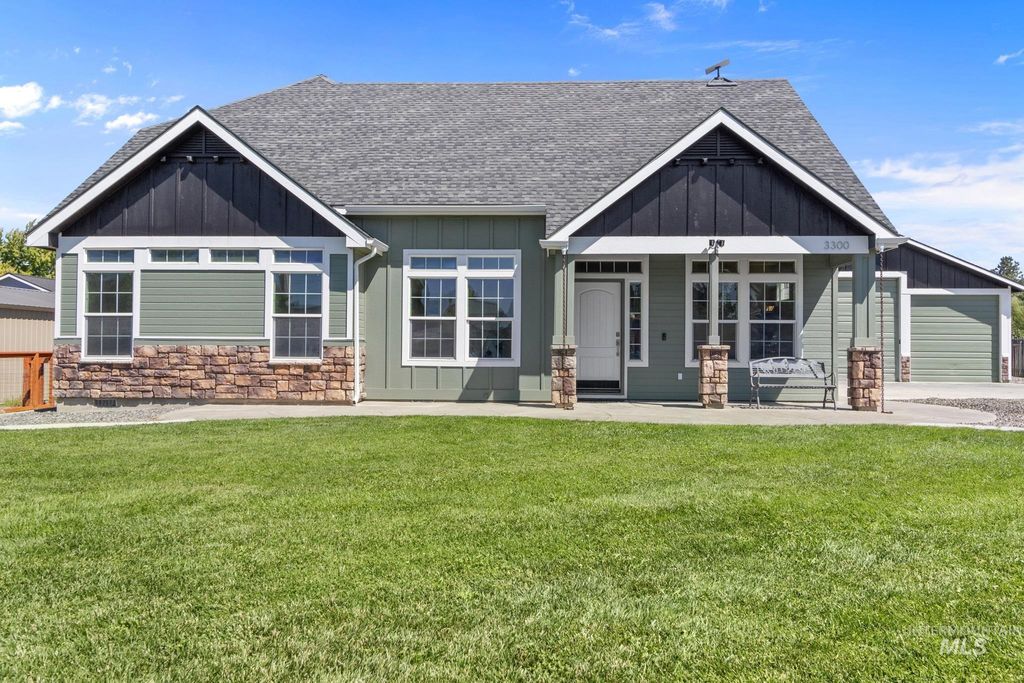 3300 S Stanford Street, Nampa, ID 83686