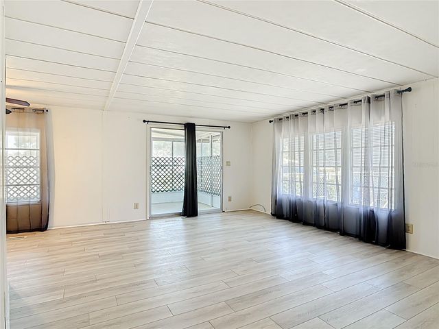 1043 CAPELLA DRIVE, Tavares, FL 32778