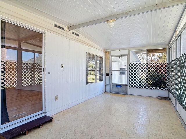 1043 CAPELLA DRIVE, Tavares, FL 32778