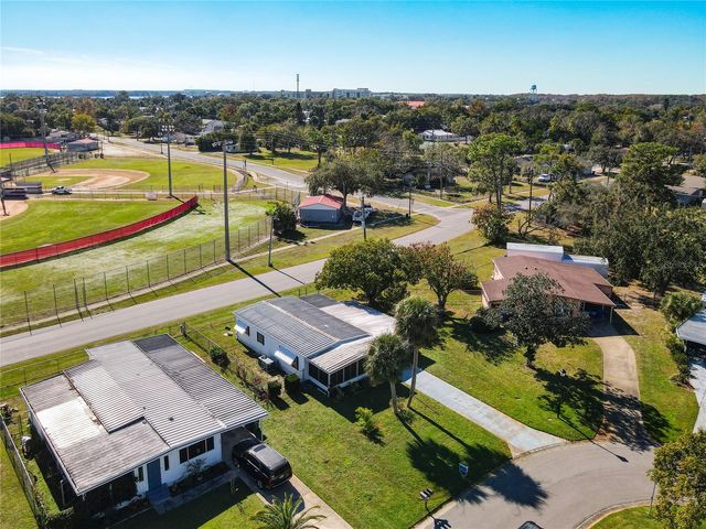 1043 CAPELLA DRIVE, Tavares, FL 32778