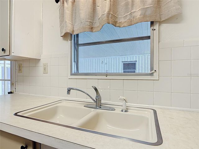 1043 CAPELLA DRIVE, Tavares, FL 32778