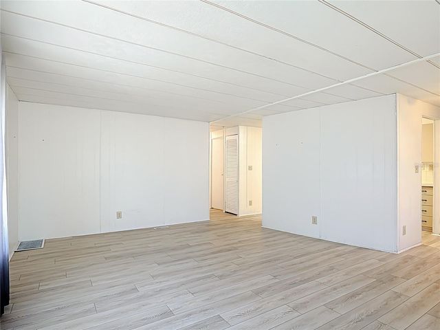 1043 CAPELLA DRIVE, Tavares, FL 32778