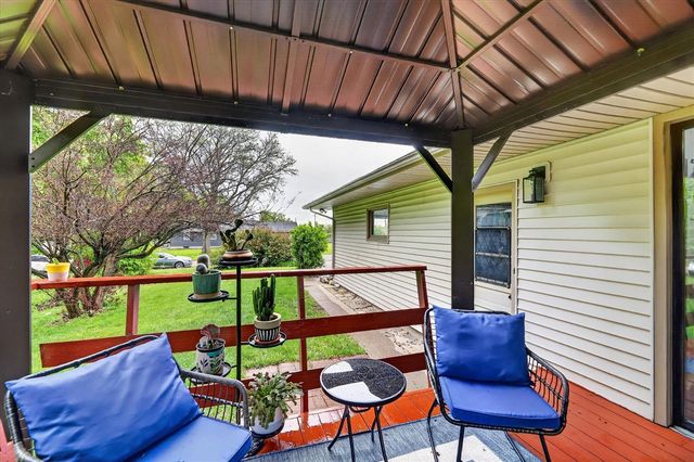 814 N Drake Road, Kalamazoo, MI 49006