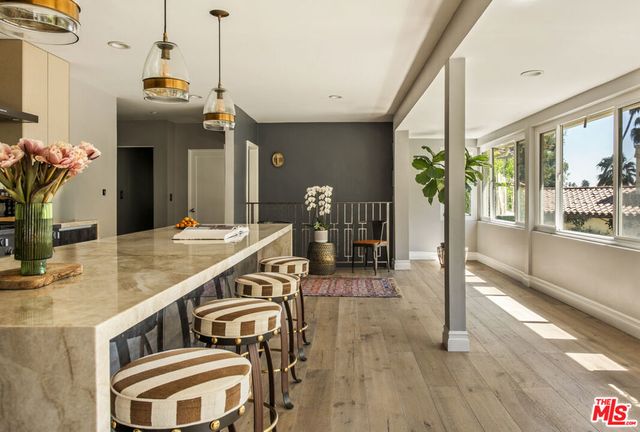 6970 La Presa Drive, Los Angeles, CA 90068