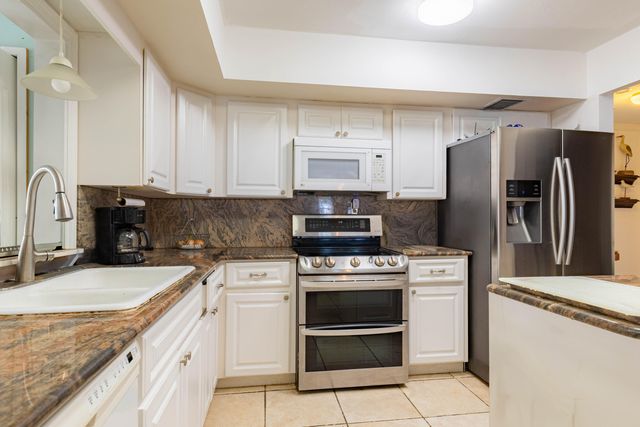 11 Majestic Way, Fort Pierce, FL 34949