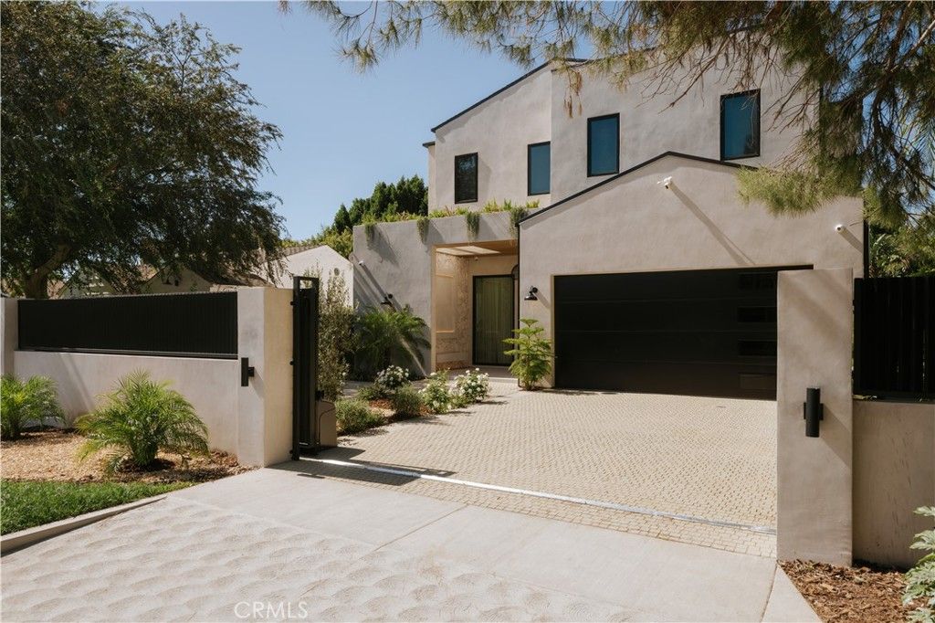 14755 Hesby Street, Sherman Oaks, CA 91403 — exterior