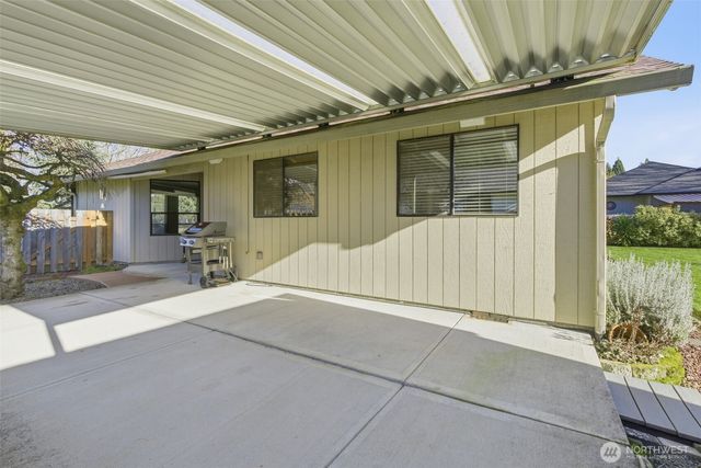 10712 NW 30th Court, Vancouver, WA 98685